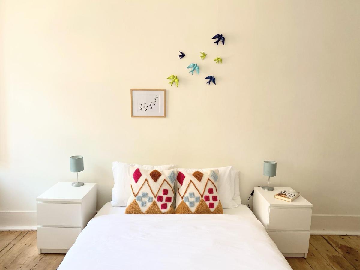 Portuguese Apartment In The Heart Of Lisabona Exterior foto