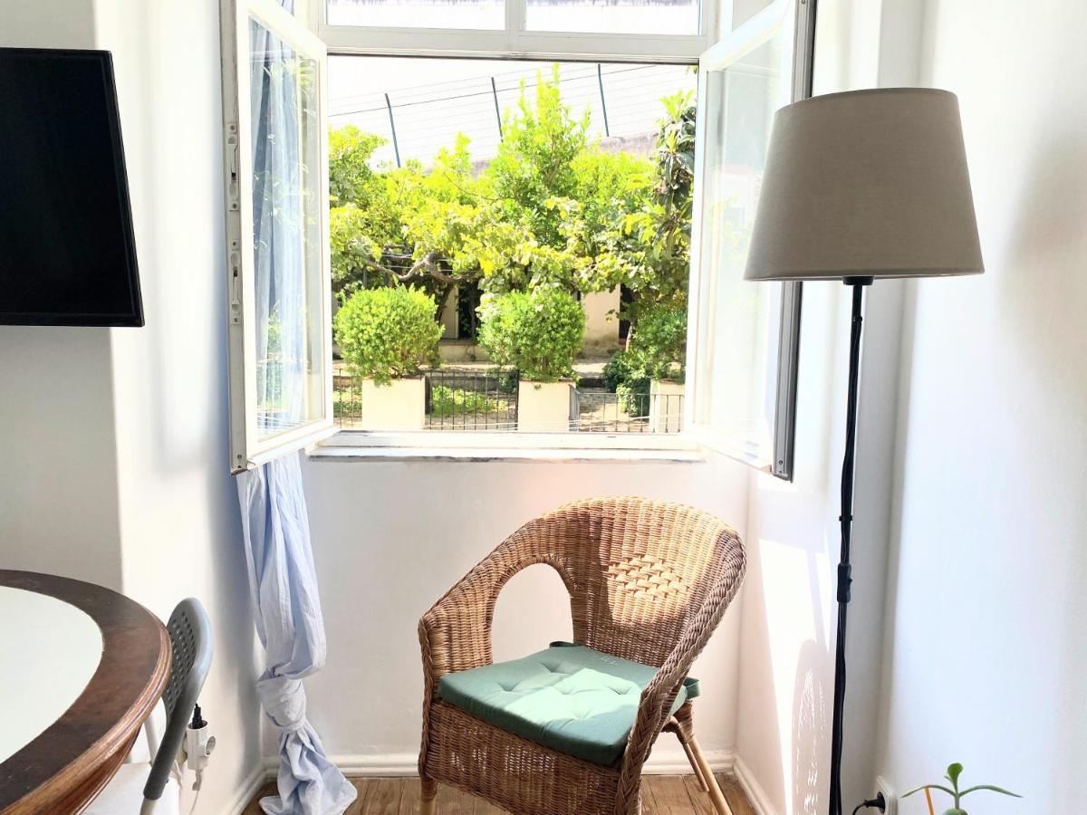Portuguese Apartment In The Heart Of Lisabona Exterior foto